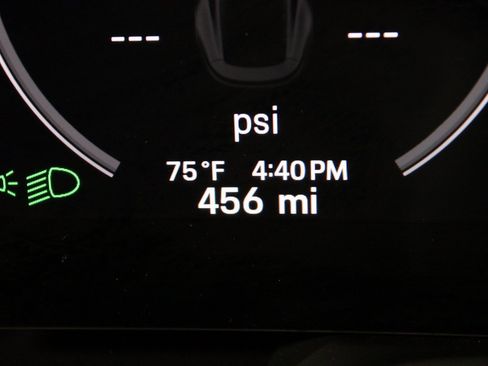 Used 2025 Porsche 911 Carrera GTS image 23