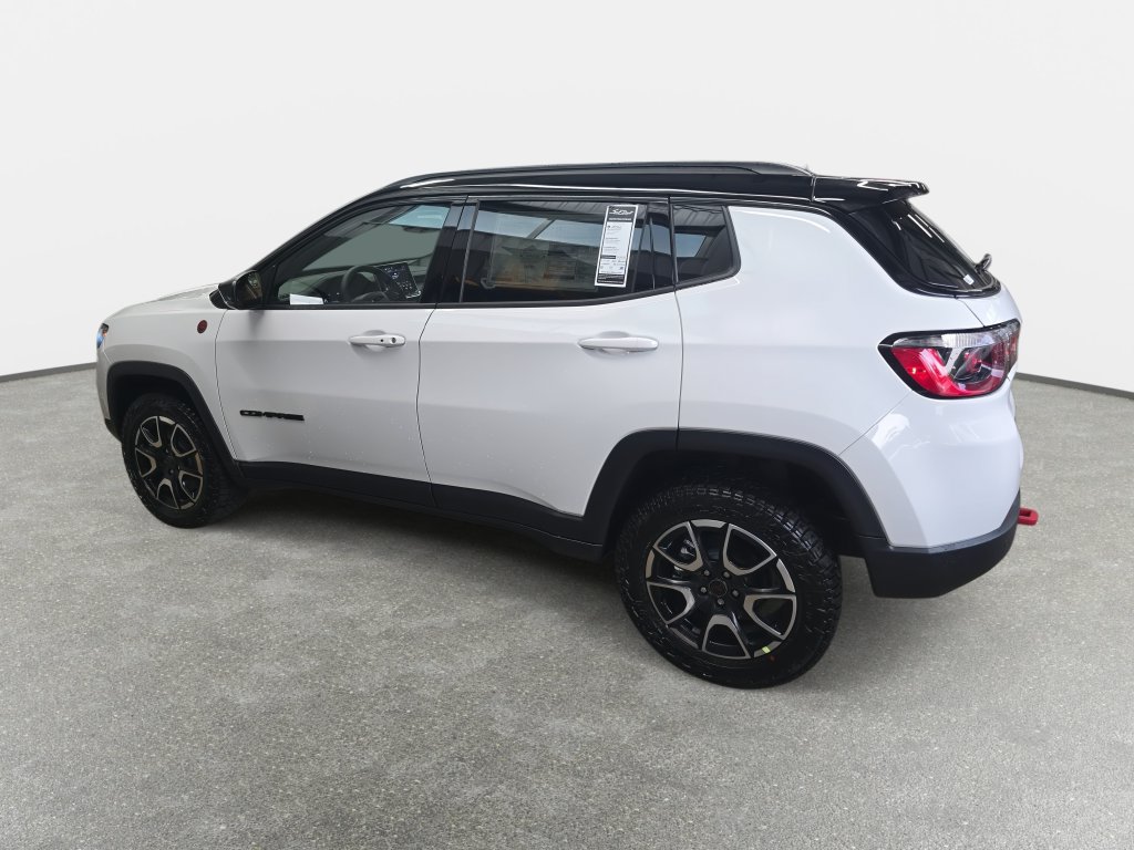 New 2026 Jeep Compass Trailhawk AWD/4WD image 8