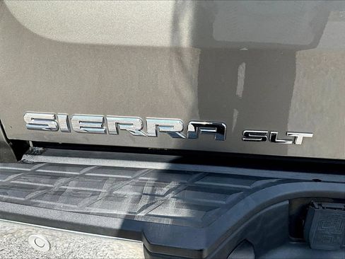 Used 2012 GMC Sierra 1500 SLT w/ SLT Convenience Package RWD image 27