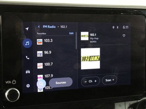 Used 2023 Toyota Highlander XLE image 33