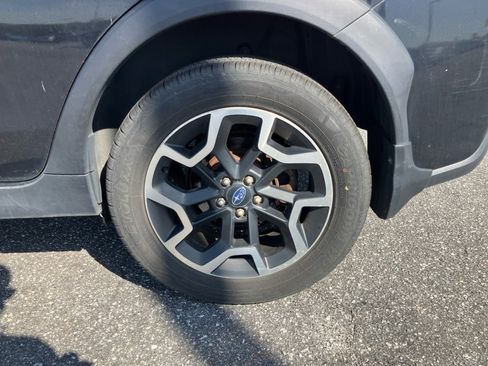 Used 2017 Subaru Crosstrek 2.0i Premium image 22