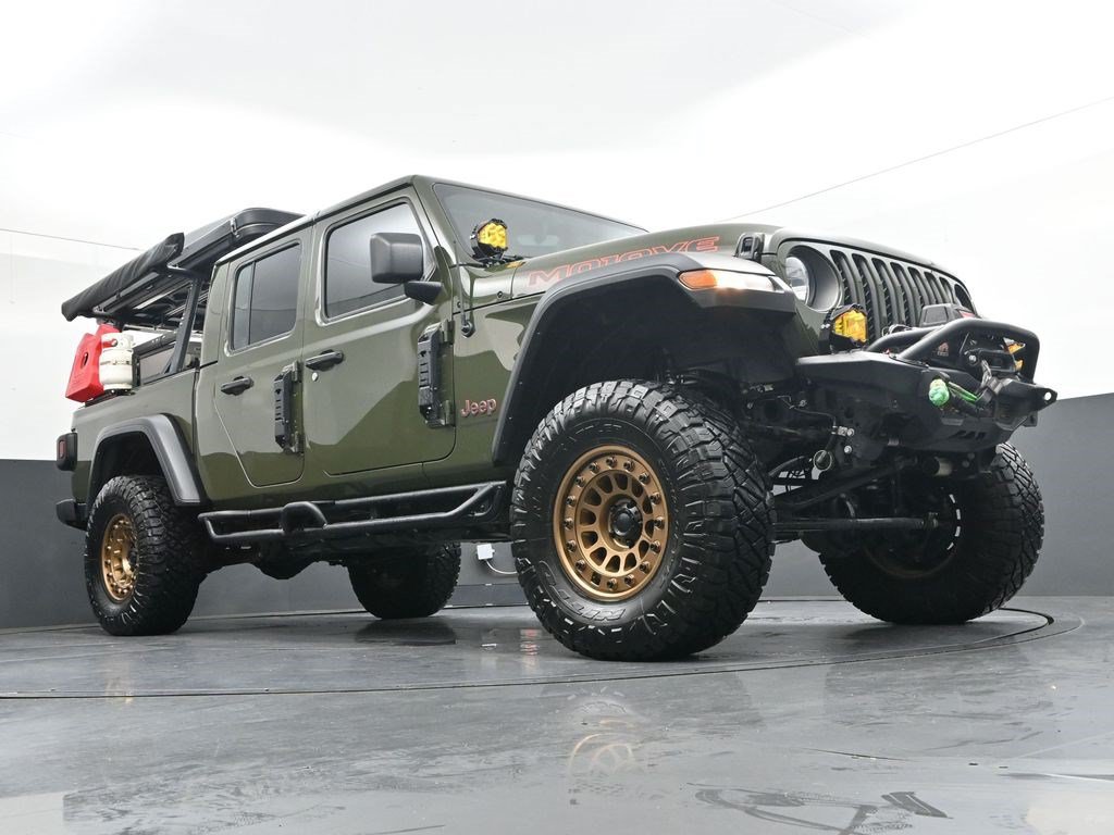 Used 2023 Jeep Gladiator Mojave w/ Cold Weather Group AWD/4WD image 29