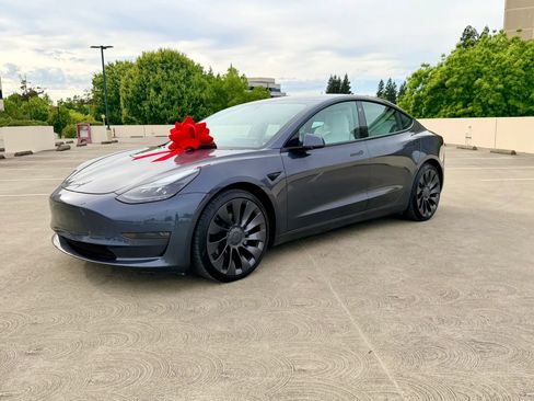 Used 2021 Tesla Model 3 Long Range AWD/4WD image 9