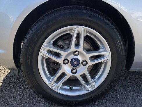 Used 2019 Ford Fiesta SE image 10