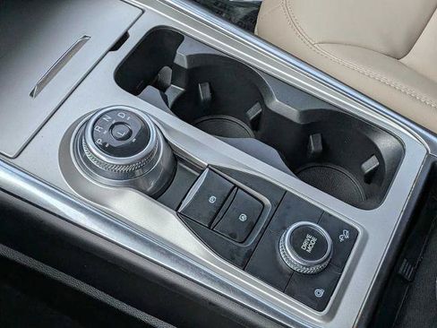Certified 2023 Ford Explorer XLT w/ Equipment Group 202A AWD/4WD image 26