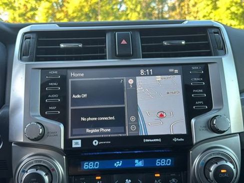 Used 2022 Toyota 4Runner Limited image 19