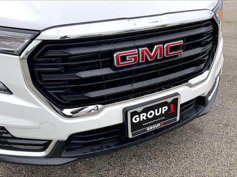 Certified 2022 GMC Terrain SLE w/ Driver Convenience Package image 28