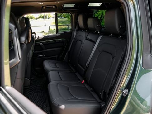 New 2026 Land Rover Defender 110 S AWD/4WD image 51