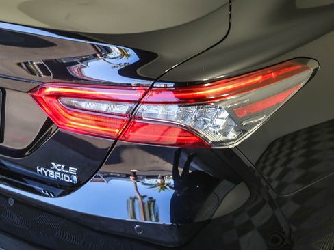 Used 2024 Toyota Camry XLE image 8