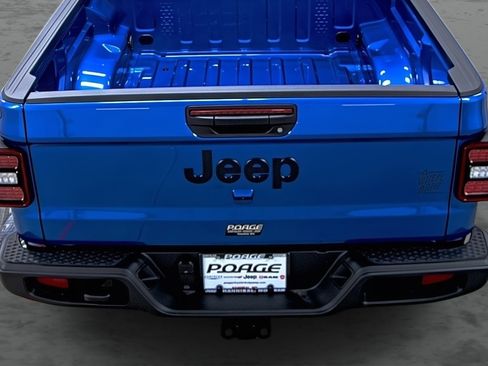 New 2026 Jeep Gladiator Willys image 11