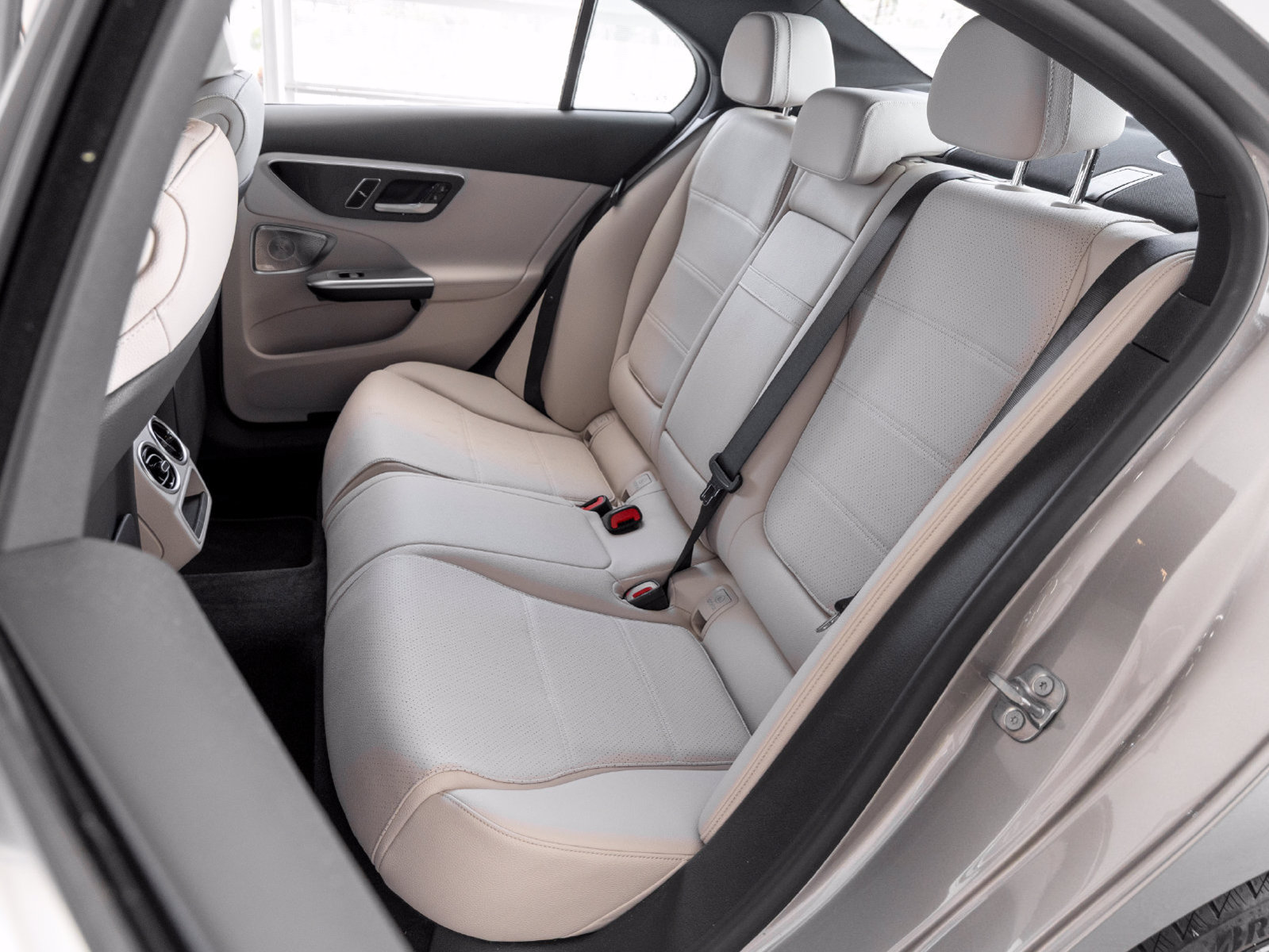 Certified 2024 Mercedes-Benz C 300 Sedan image 22