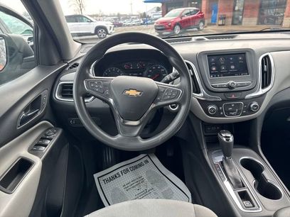 Used 2021 Chevrolet Equinox LS w/ LS Convenience Package