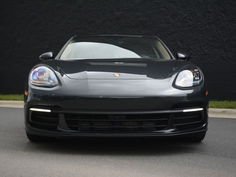 Certified 2019 Porsche Panamera 4 AWD/4WD image 10