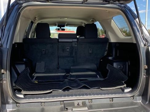 Used 2018 Toyota 4Runner TRD Off-Road image 24