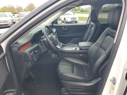 Certified 2024 Lincoln Aviator Reserve w/ Jet Package AWD/4WD image 12