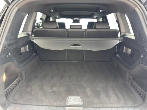 Used 2025 Mercedes-Benz GLB 250 4MATIC image 76