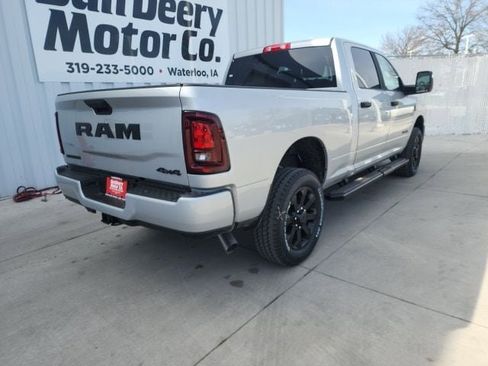 New 2026 RAM 2500 Big Horn AWD/4WD image 11