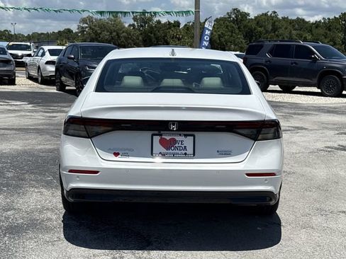 New 2026 Honda Accord Touring image 8