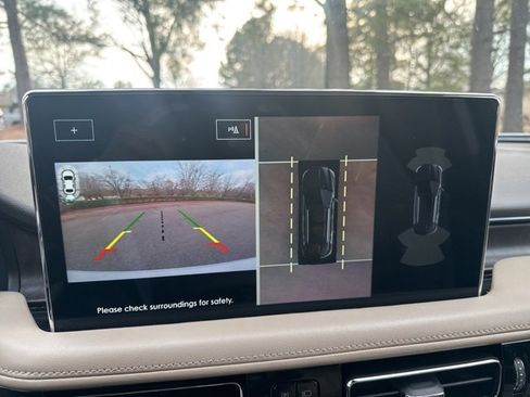 Used 2022 Lincoln Nautilus Reserve w/ Equipment Group 201A image 16