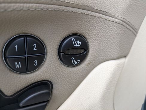 Used 2004 Mercedes-Benz SL 500 image 19