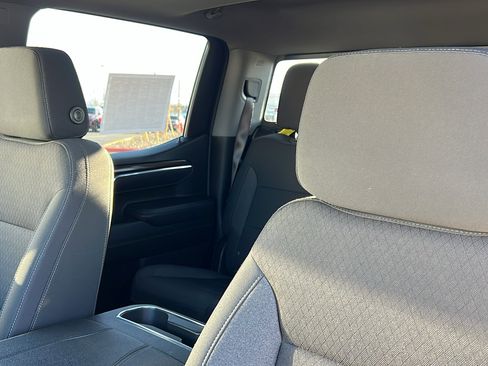 Certified 2025 Chevrolet Silverado 1500 LT Trail Boss w/ Convenience Package II image 21