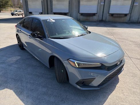 Used 2022 Honda Civic Sport image 13