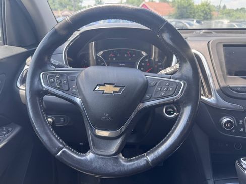 Used 2020 Chevrolet Equinox LT FWD image 23