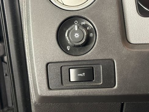 Used 2012 Ford F150 XLT w/ HD Payload Pkg AWD/4WD image 49