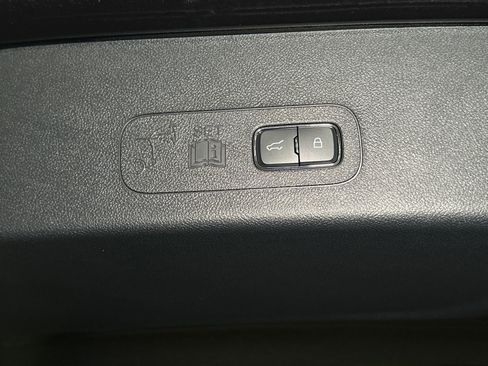 New 2026 Lincoln Aviator AWD image 6