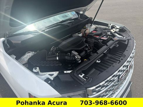 Used 2020 GMC Acadia Denali w/ Denali Ultimate Package AWD/4WD image 26