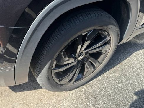 Used 2022 Volkswagen Atlas SE FWD image 3