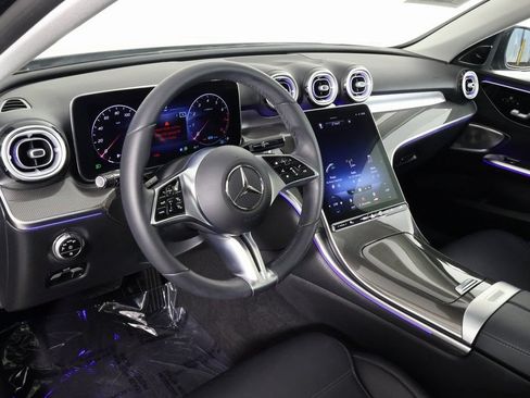 Used 2022 Mercedes-Benz C 300 Sedan image 7