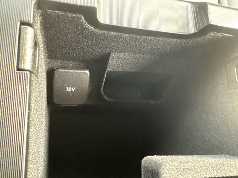 Used 2024 Lincoln Corsair FWD w/ Equipment Group 101A image 24