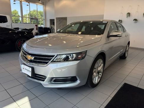 Used 2016 Chevrolet Impala LTZ FWD image 36