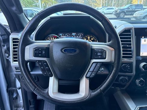 Used 2016 Ford F150 Lariat w/ Equipment Group 502A Luxury image 18