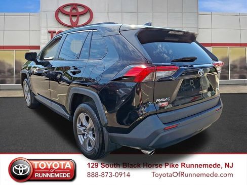 Certified 2024 Toyota RAV4 XLE AWD/4WD image 4