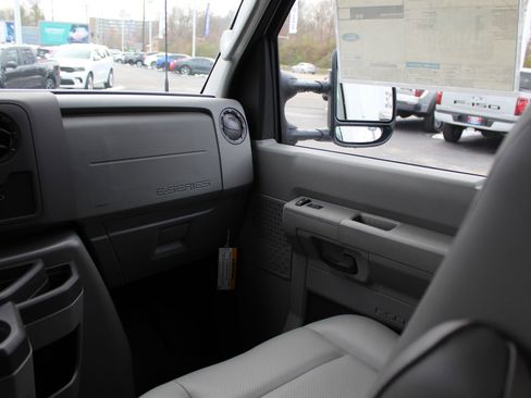 New 2026 Ford E-350 and Econoline 350 Super Duty w/ Power Equipment Group image 11