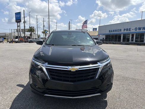 Used 2024 Chevrolet Equinox LT FWD image 3