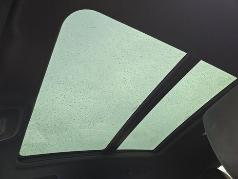 Used 2021 Audi Q3 2.0T Premium Plus w/ Premium Plus Package image 3