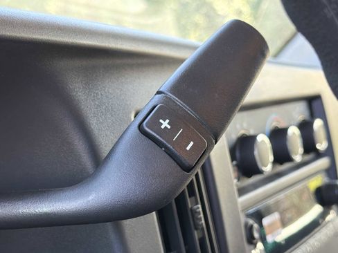 New 2025 GMC Savana 2500 w/ Driver Convenience Package image 31