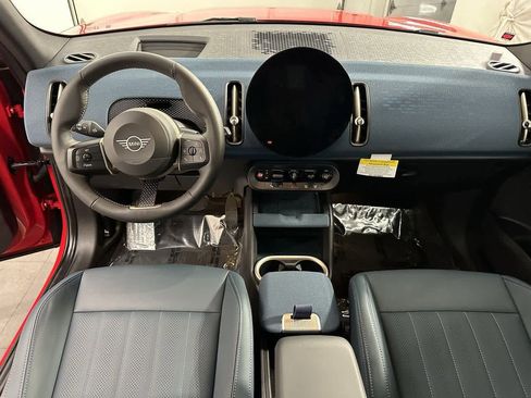 Certified 2025 MINI Cooper Countryman S w/ Comfort Package Max image 11