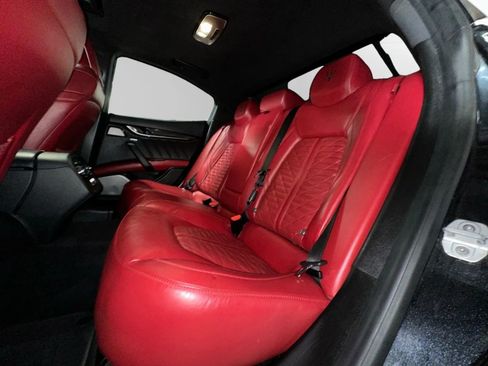 Used 2019 Maserati Ghibli GranSport image 7