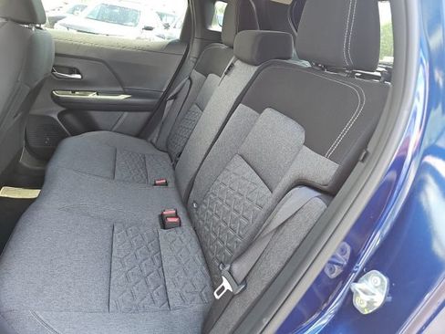 Certified 2025 Nissan Kicks SV w/ SV Premium Package AWD/4WD image 15