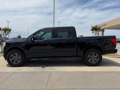 Used 2023 Ford F150 Lightning Lariat w/ Max Trailer Tow Package AWD/4WD image 12