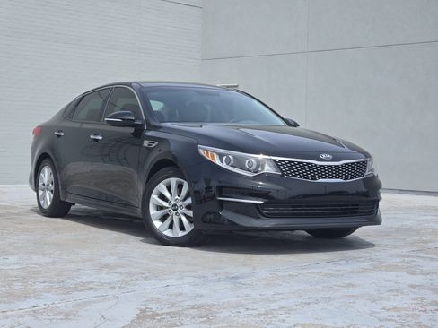 Used 2016 Kia Optima EX image 1