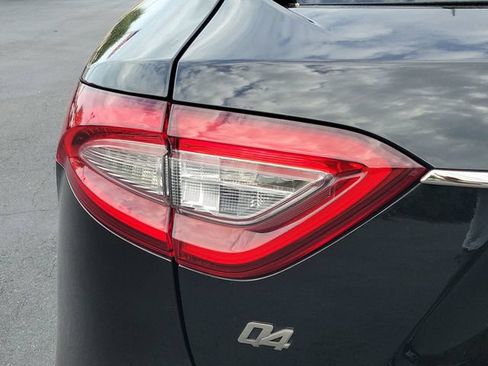 Used 2019 Maserati Levante AWD/4WD image 13