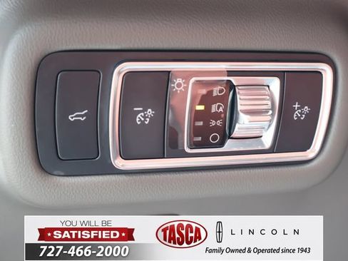 Used 2024 Lincoln Nautilus Black Label AWD/4WD image 21