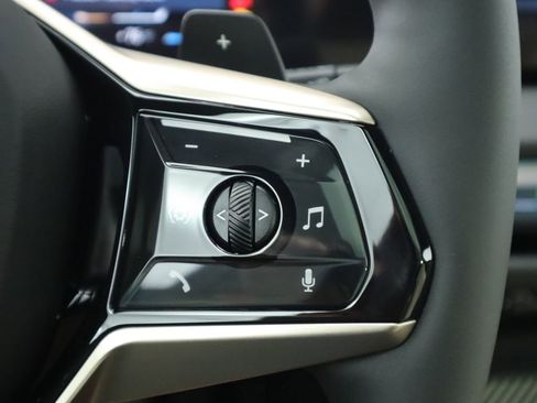 Used 2025 BMW X3 xDrive30i w/ Premium Package AWD/4WD image 12