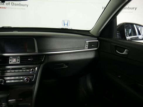 Used 2018 Kia Optima S image 14