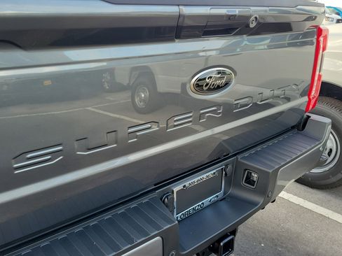 New 2026 Ford F250 XLT w/ XLT Premium Package image 7